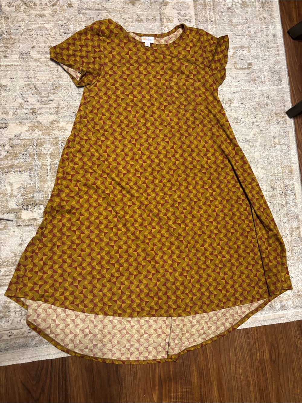 Women’s Yellow Geometric Short-Sleeve Dress